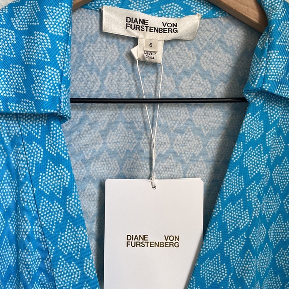 Diane Von Furstenberg Silk Wrap Tie Romper Shorts Celeste Kyoto Aztec Blue 6 - Picture 5 of 8